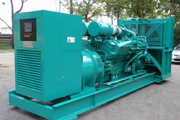 津南柴油发电机组电压不稳定怎样维修？